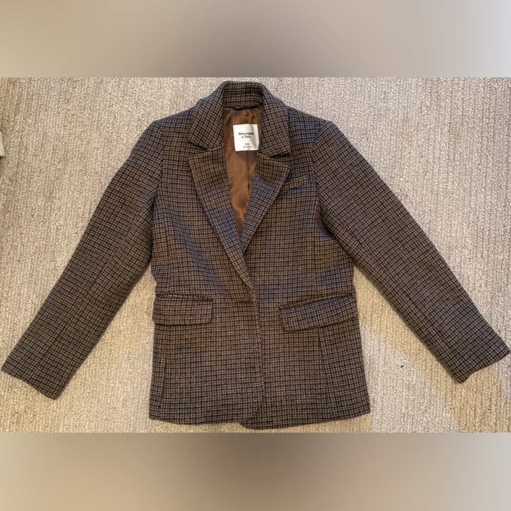Abercrombie & Fitch Brown Checkered Blazer